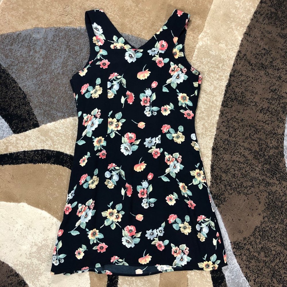 Women’s Black Vintage Floral Print Dress, Size 5/6 - Picture 2 of 7